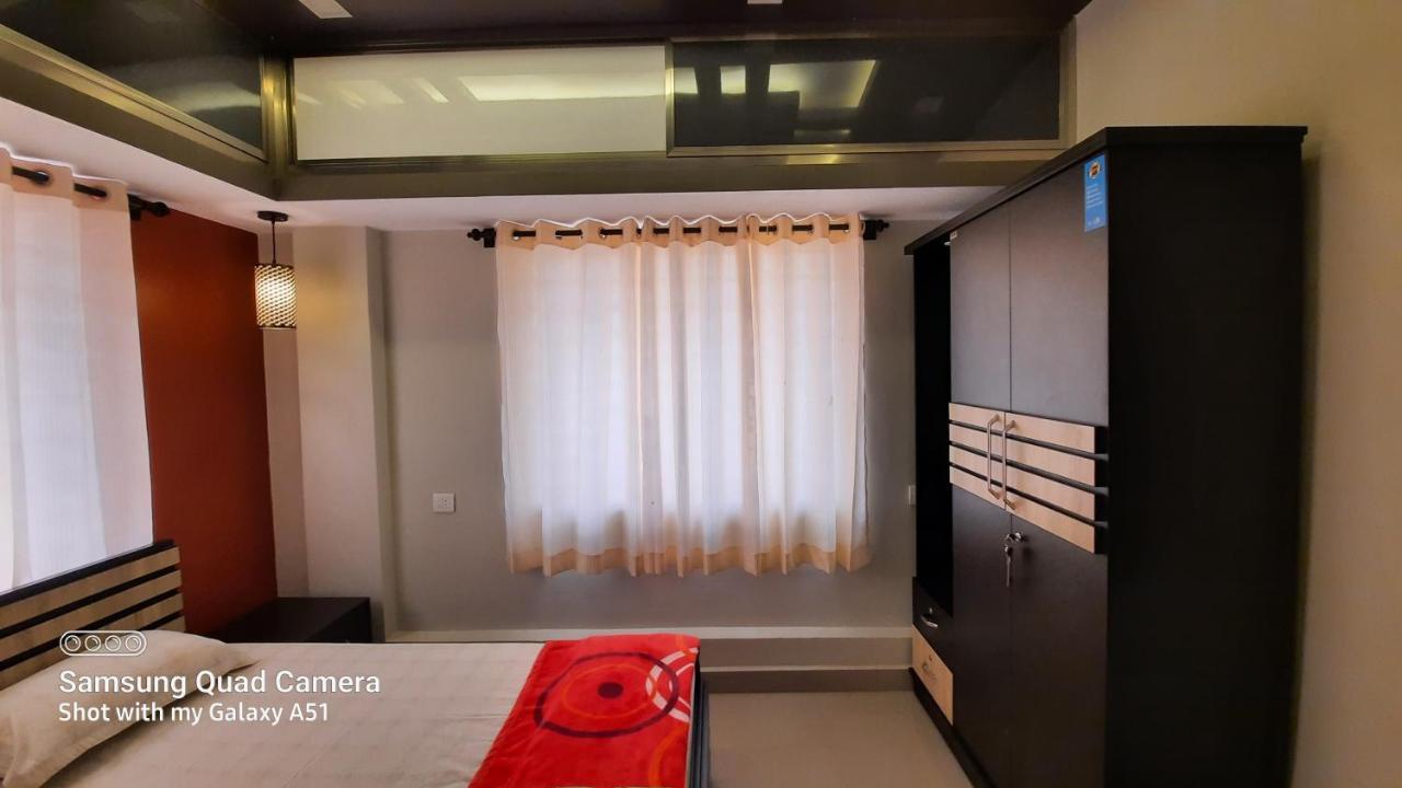 Varam Homestay Madikeri Eksteriør billede