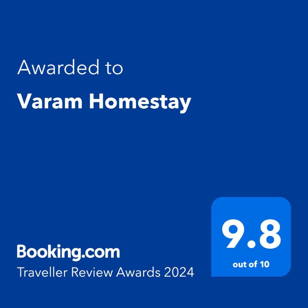Varam Homestay Madikeri Eksteriør billede
