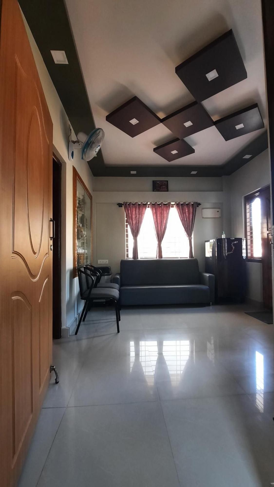 Varam Homestay Madikeri Eksteriør billede